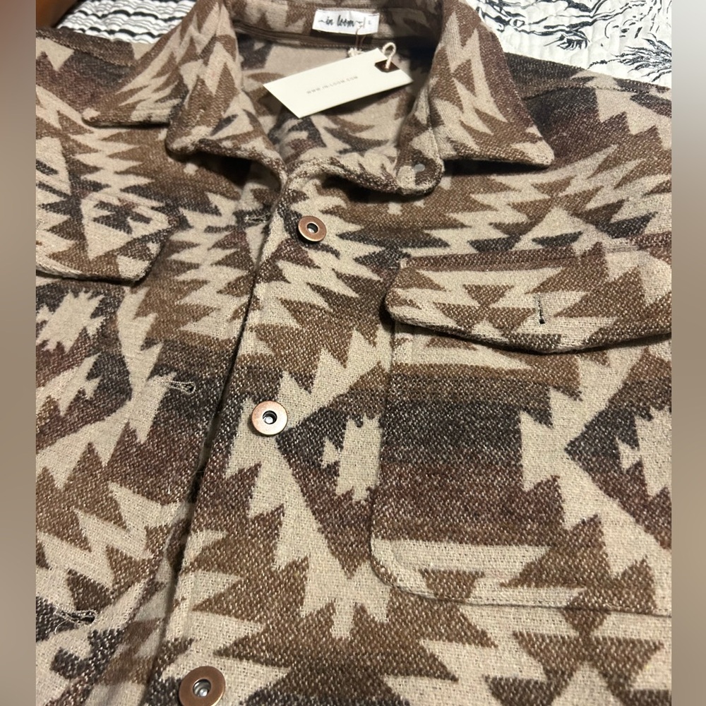 Brown Western Aztec Jacket Geometric Patterned Shacket NEW - Picture 4 of 7